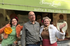 Koffiedames bij 25 jarig jubileum Simon Lévelt Utrecht