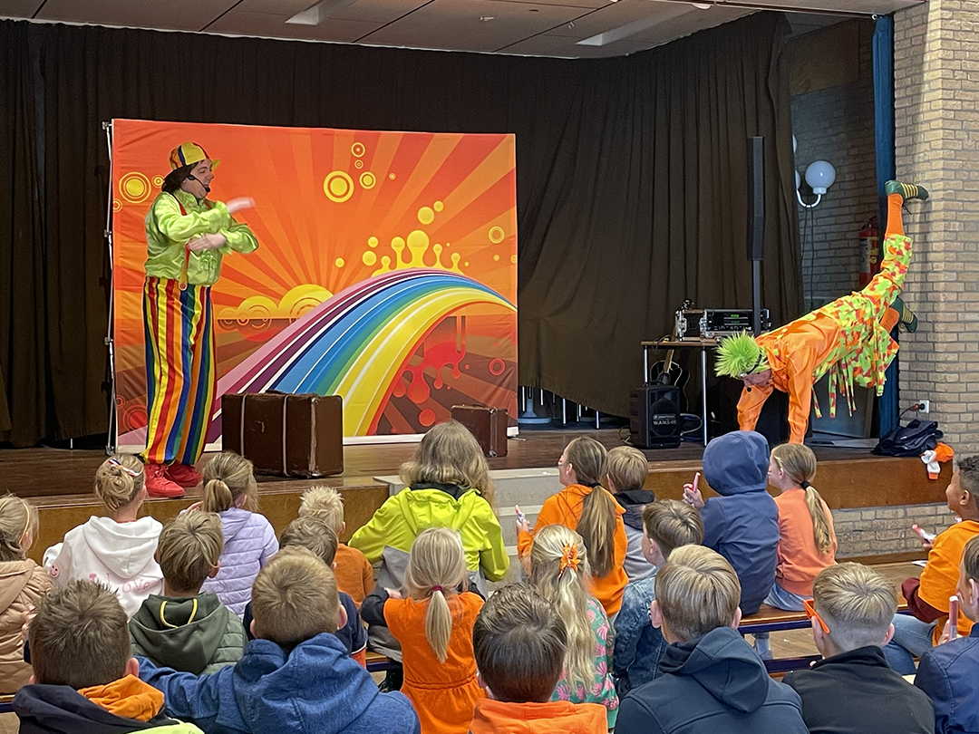 Koningsdag Kindertheater Berkenwoude 1